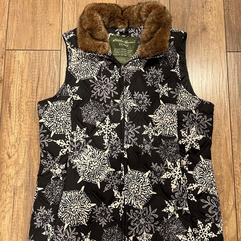 Vintage Eddie Bauer Goose Down Snowflake Quilted Vest Faux Fur
